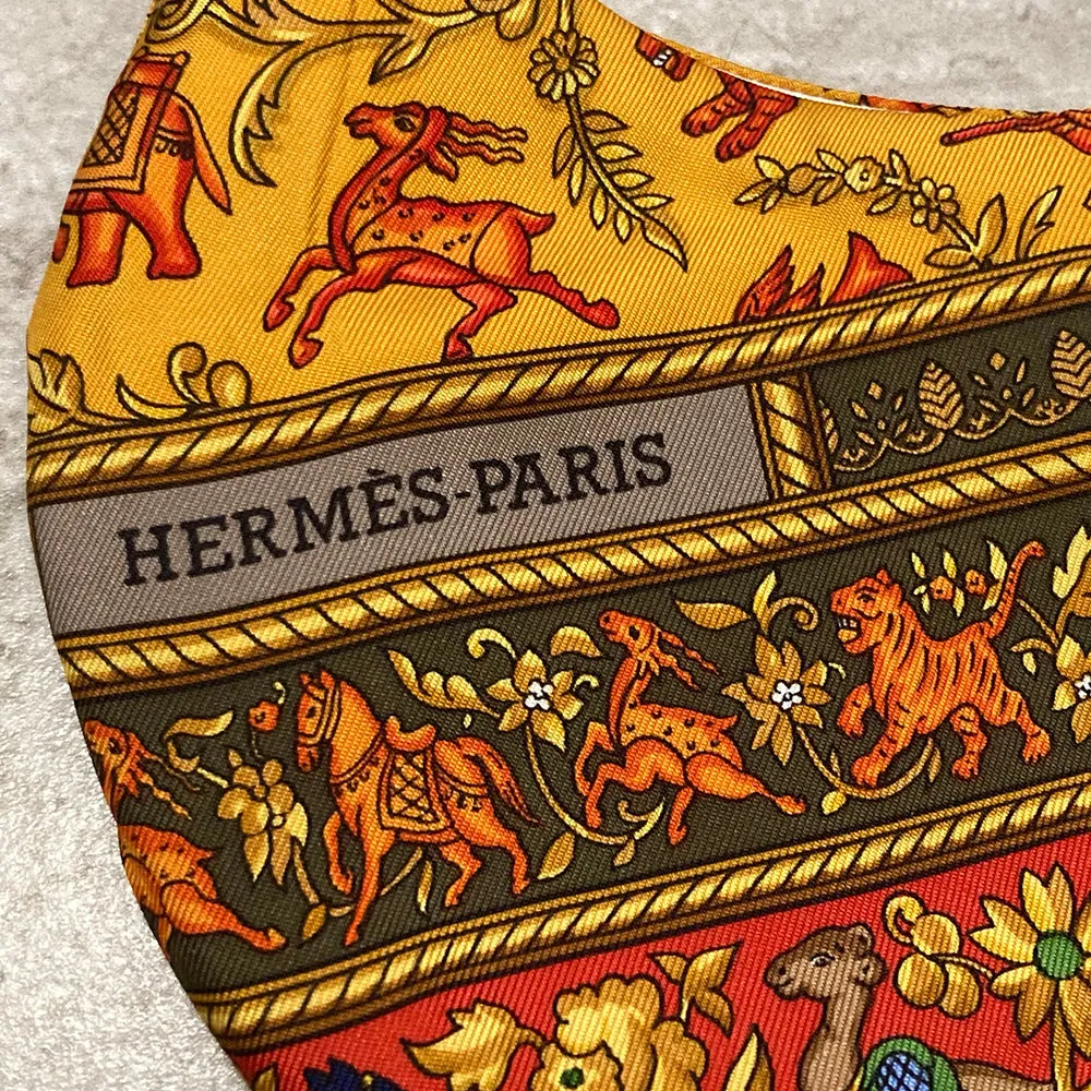 Hermes Chasse en Inde Silk Scarf Face Mask