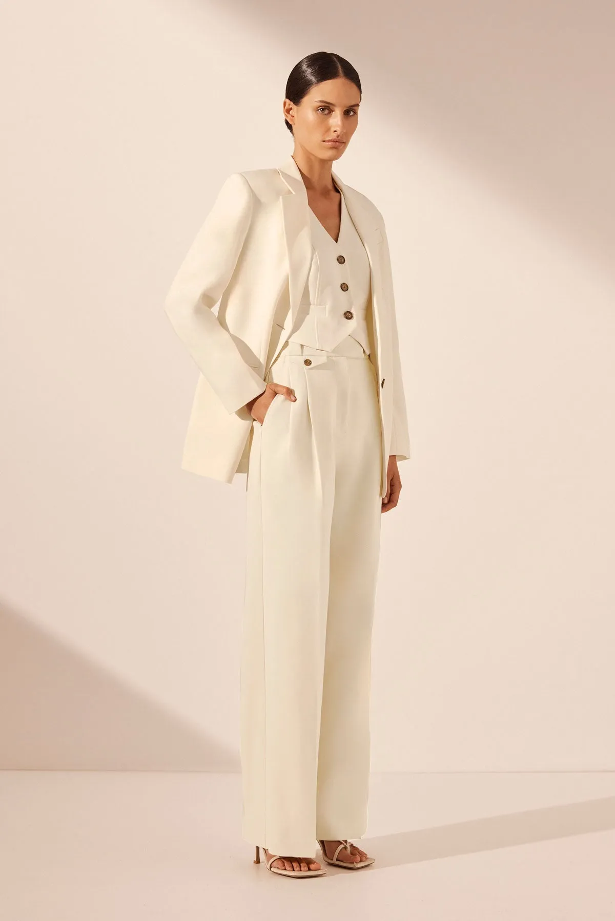 IRENA OVERSIZED TAILORED BLAZER - CREAM